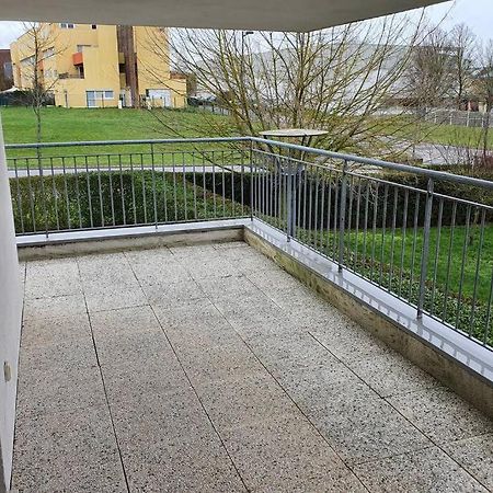 Appartement Contemporain Renove A Neuf Avec Cuisine Equipe - Val De Reuil Val-de-Reuil Εξωτερικό φωτογραφία