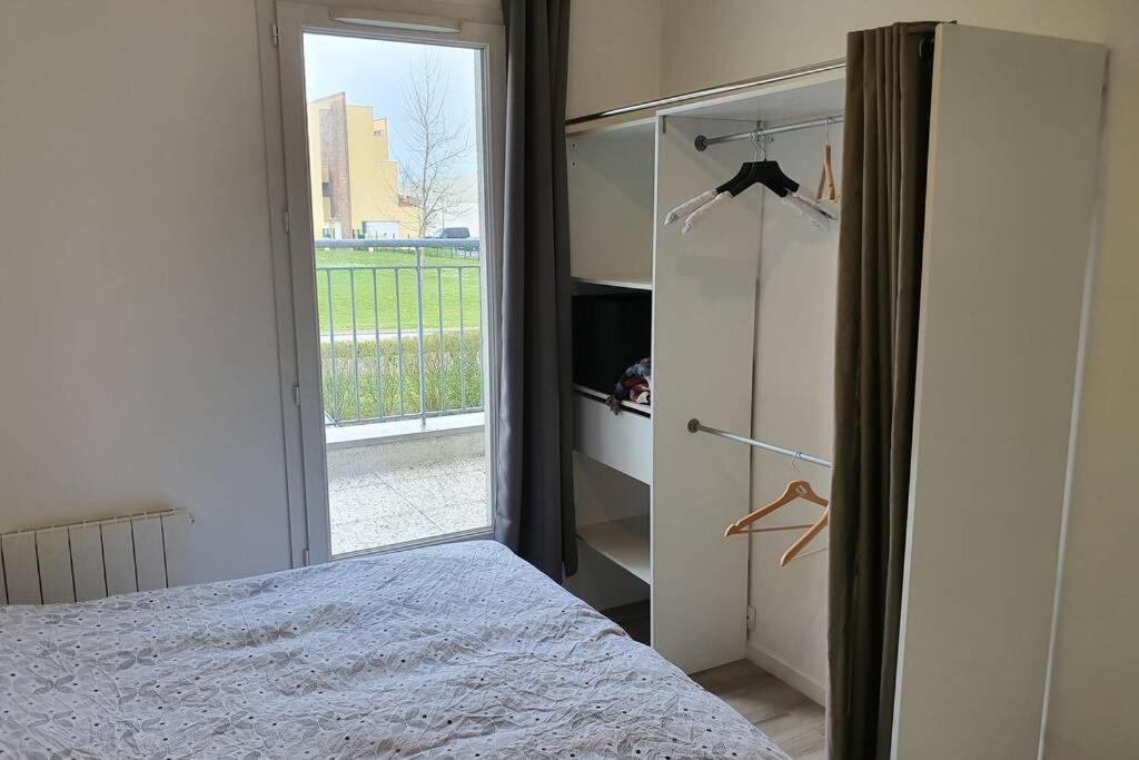 Appartement Contemporain Renove A Neuf Avec Cuisine Equipe - Val De Reuil Val-de-Reuil Εξωτερικό φωτογραφία
