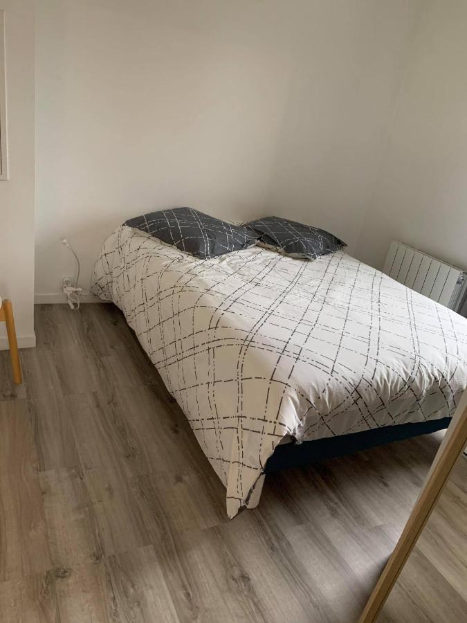 Appartement Contemporain Renove A Neuf Avec Cuisine Equipe - Val De Reuil Val-de-Reuil Εξωτερικό φωτογραφία